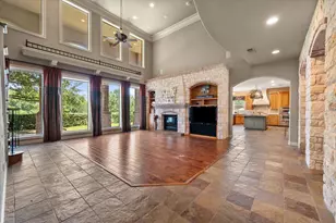 1019 Walnut Falls Cir, Mansfield, TX 76063 - Photo 7