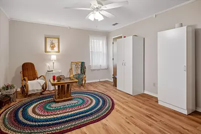 2022 Huntington Drive, Grand Prairie, TX 75051 - Photo 21