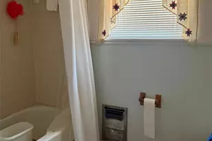 1301 W Bruton Rd, Mesquite, TX 75149 - Photo 7