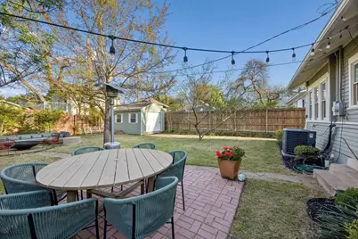 310 N Montclair Avenue, Dallas, TX 75208 - Photo 27