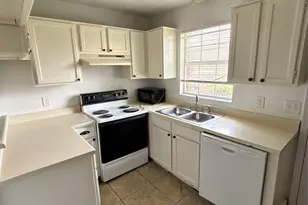 804 St Andrews Ct, Garland, TX 75043 - Photo 11