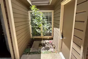 804 St Andrews Ct, Garland, TX 75043 - Photo 3
