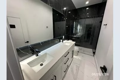 332 Avenue Avenue E, Dallas, TX 75203 - Photo 9