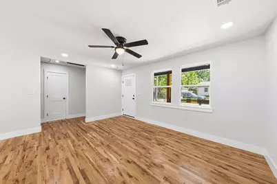 3523 Brandon Street, Dallas, TX 75211 - Photo 3