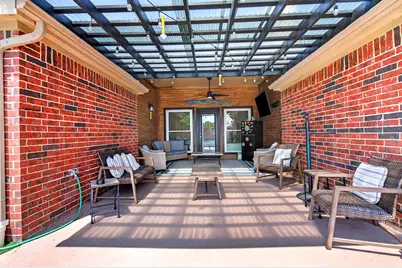 805 Kathryn Drive, Lewisville, TX 75067 - Photo 11