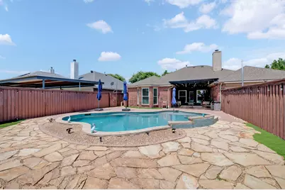 805 Kathryn Drive, Lewisville, TX 75067 - Photo 9