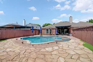 805 Kathryn Dr, Lewisville, TX 75067 - Photo 9
