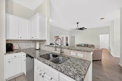 805 Kathryn Drive, Lewisville, TX 75067 - Photo 31