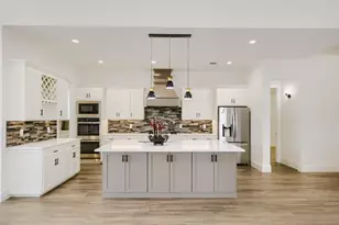8832 Vermillion St, North Richland Hills, TX 76180 - Photo 13