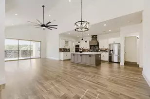 8832 Vermillion St, North Richland Hills, TX 76180 - Photo 7