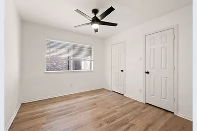 1208 Hanover Drive, Euless, TX 76040 - Photo 13