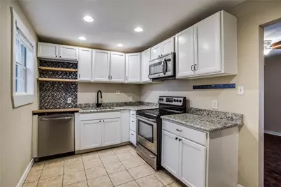 3901 Winfield Avenue, Fort Worth, TX 76109 - Photo 3