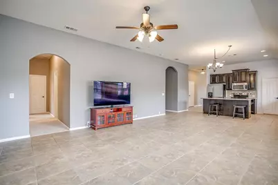 807 Silverthorne Drive, Burleson, TX 76028 - Photo 19