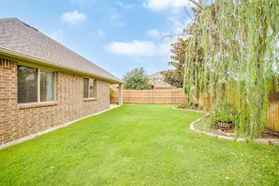 807 Silverthorne Drive, Burleson, TX 76028 - Photo 35
