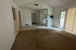 354 Brookview Dr, Garland, TX 75043 - Photo 7