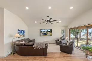 339 Admiral Dr, Gun Barrel City, TX 75156 - Photo 17