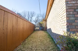 2308 Ox Bow Ct, Arlington, TX 76006 - Photo 7