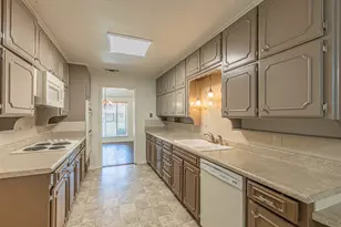5532 Misty Meadow Dr, North Richland Hills, TX 76180 - Photo 7