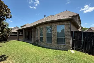 901 Colby Dr, Mansfield, TX 76063 - Photo 5