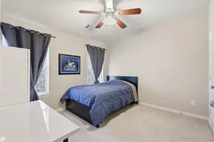 1431 Chase Ln, Irving, TX 75063 - Photo 31