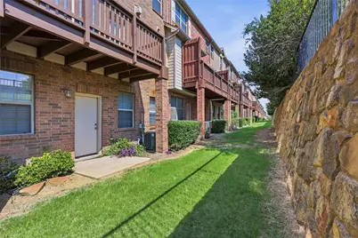 1431 Chase Lane, Irving, TX 75063 - Photo 33