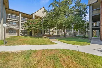 218 N Texas Boulevard #306, Denton, TX 76201 - Photo 17