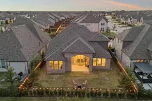 708 Bluestem Dr, Aubrey, TX 76227 - Photo 35