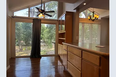 1401 S Oak Street, Arlington, TX 76010 - Photo 7