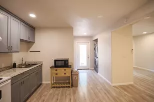 3808 S Timberline Dr, Fort Worth, TX 76119 - Photo 7