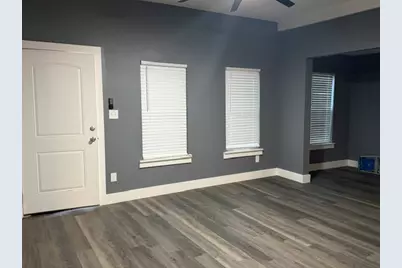 405 E Evans Street, Hearne, TX 77859 - Photo 3