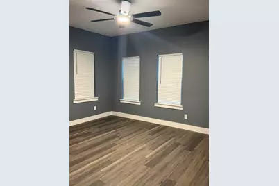 405 E Evans Street, Hearne, TX 77859 - Photo 11