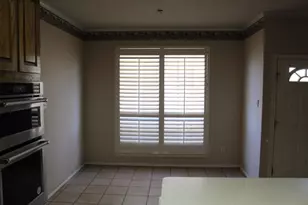 1230 Woodland Park Dr, Hurst, TX 76053 - Photo 5