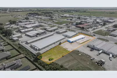 930 N Highway 377, Pilot Point, TX 76258 - Photo 31