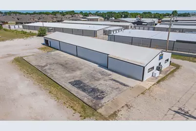 930 N Highway 377, Pilot Point, TX 76258 - Photo 3
