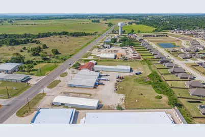 930 N Highway 377, Pilot Point, TX 76258 - Photo 25