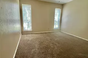 202 E Oak St, Weatherford, TX 76086 - Photo 11