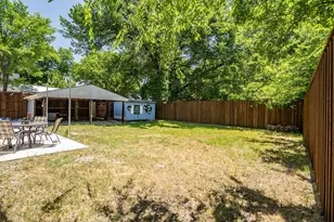 210 Hill St, Farmersville, TX 75442 - Photo 29