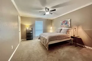 15542 Earlport Cir, Dallas, TX 75248 - Photo 11