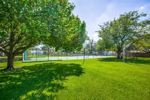 15542 Earlport Cir, Dallas, TX 75248 - Photo 17