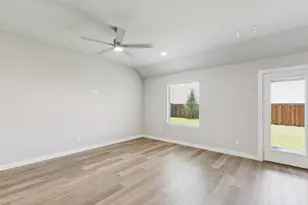 1516 Mahogany Ave, Alvarado, TX 76009 - Photo 9