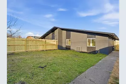 1729 R Avenue #1729, Plano, TX 75074 - Photo 13