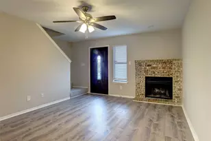 711 Wolftrap Dr, Denton, TX 76209 - Photo 3