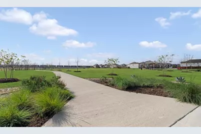 664 Tyronza Drive, Justin, TX 76247 - Photo 33
