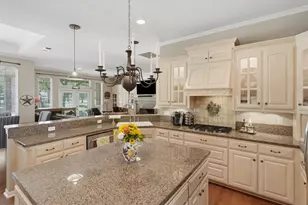 7405 Fox Fire Ct, Granbury, TX 76049 - Photo 15