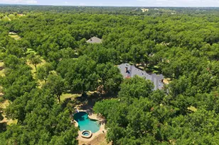 7405 Fox Fire Ct, Granbury, TX 76049 - Photo 39