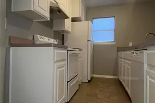 7700 Stanley Ct, Joshua, TX 76058 - Photo 5