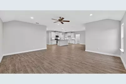 213 Sandstone Circle, Granbury, TX 76048 - Photo 7