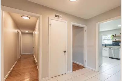 3520 Loganwood Drive, Dallas, TX 75227 - Photo 31