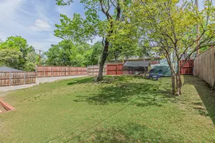 3520 Loganwood Dr, Dallas, TX 75227 - Photo 35