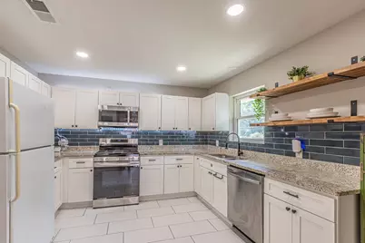 3520 Loganwood Drive, Dallas, TX 75227 - Photo 11